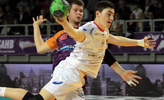 (Français) Ludovic Fabregas chez les pros, attention zone interdite!